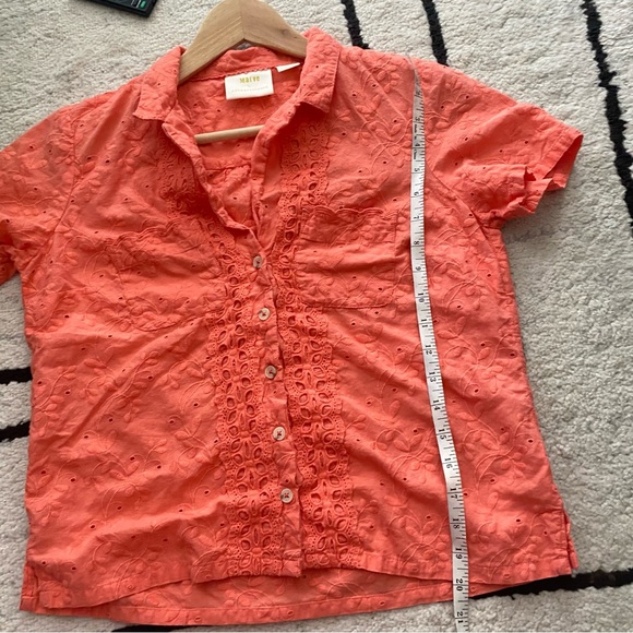 MAEVE Coral Eyelet Guayabera Short Sleeve Button Blouse - Picture 9 of 10